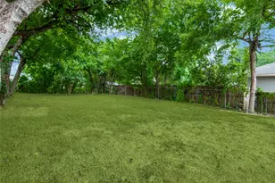5006 Bartlett Ave, Dallas, TX 75216 - Photo 14