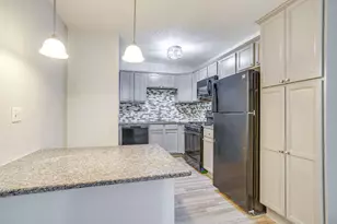 3870 Tulsa Way, Fort Worth, TX 76107 - Photo 2