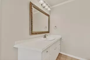 7820 Meadow Park Dr, Dallas, TX 75230 - Photo 26