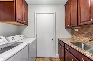 2530 Springhill Dr, Dallas, TX 75228 - Photo 14