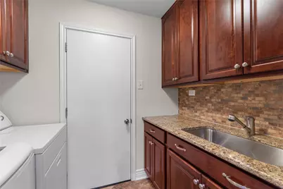 2530 Springhill Drive, Dallas, TX 75228 - Photo 24