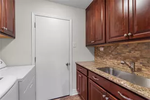 2530 Springhill Dr, Dallas, TX 75228 - Photo 24