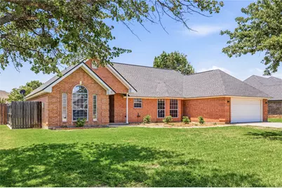 1406 Glenwood Drive, Stephenville, TX 76401 - Photo 1