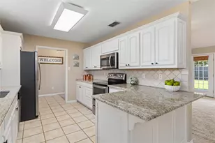 1406 Glenwood Dr, Stephenville, TX 76401 - Photo 6