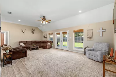 1406 Glenwood Drive, Stephenville, TX 76401 - Photo 4