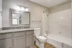 3870 Tulsa Way, Fort Worth, TX 76107 - Photo 6