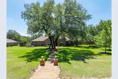 100 Twisted Oak Lane, Crawford, TX 76638 - Photo 14