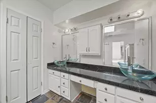 11102 Ferndale Rd, Dallas, TX 75238 - Photo 14
