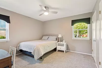 417 Arcadia Street, Hurst, TX 76053 - Photo 18