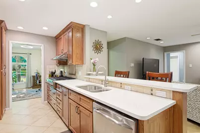 417 Arcadia Street, Hurst, TX 76053 - Photo 8
