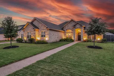 841 Day Star Drive, Hewitt, TX 76643 - Photo 2