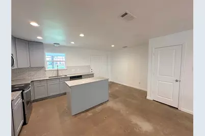 108 W Adams Street, Itasca, TX 76055 - Photo 4