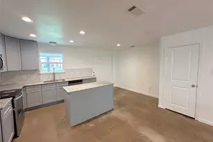 108 W Adams St, Itasca, TX 76055 - Photo 4