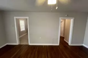 613 S Fielder Rd, Arlington, TX 76013 - Photo 2