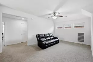 9800 Quail Pointe Rd, Aubrey, TX 76227 - Photo 18