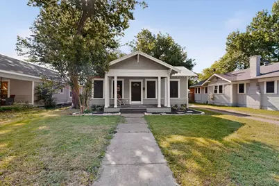 326 Virginia Avenue, Waxahachie, TX 75165 - Photo 1