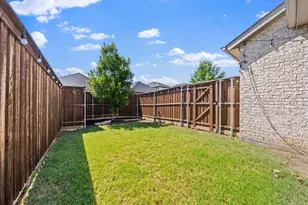 2093 Almassera Dr, Little Elm, TX 75068 - Photo 28