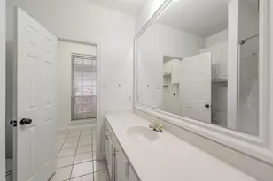 816 S Havenwood Ln, Fort Worth, TX 76112 - Photo 30