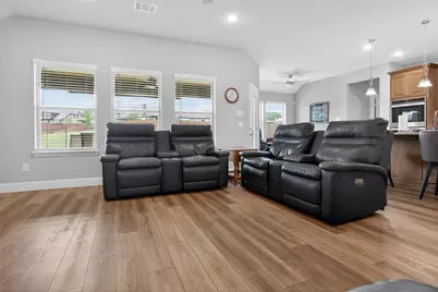2504 Pinyon Hills Court, Burleson, TX 76028 - Photo 10