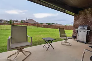 2504 Pinyon Hills Ct, Burleson, TX 76028 - Photo 34