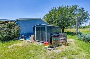1100 Knob Rd, Springtown, TX 76082 - Photo 26