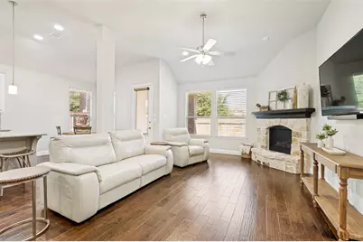 317 Lake Livingston Trail, McKinney, TX 75071 - Photo 8