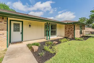 1719 Sagebrush Trail, Grapevine, TX 76051 - Photo 2