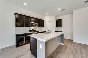 9112 Flying Eagle Ln, Fort Worth, TX 76131 - Photo 6