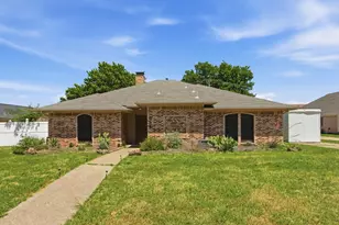 638 Park Ln, Highland Village, TX 75077 - Photo 2