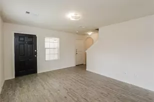 3202 Robin Rd, Ennis, TX 75119 - Photo 4