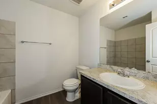 1814 Jasmine Dr, Lancaster, TX 75146 - Photo 10