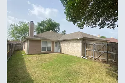 2843 Saint Johns Avenue, Lancaster, TX 75146 - Photo 14
