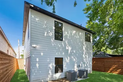3324 Navaro Street, Dallas, TX 75212 - Photo 32