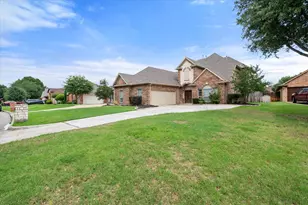 1116 Brook Arbor Dr, Mansfield, TX 76063 - Photo 2