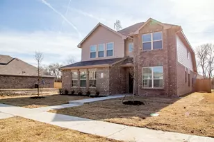 1910 Jasmine Dr, Lancaster, TX 75146 - Photo 2