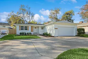 6912 Clemson Dr, Dallas, TX 75214 - Photo 1