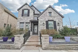 4325 Smokey Quartz Ln, Arlington, TX 76005 - Photo 2