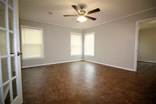 10415 Losa Dr, Dallas, TX 75218 - Photo 12