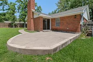 2202 Foxcroft Cir, Denton, TX 76209 - Photo 26