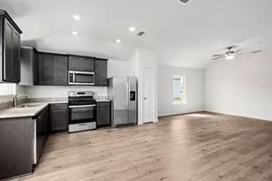 8324 White Wolf Trl, Ponder, TX 76259 - Photo 6