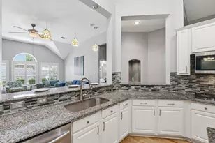 504 Saddleback Ln, Flower Mound, TX 75028 - Photo 10