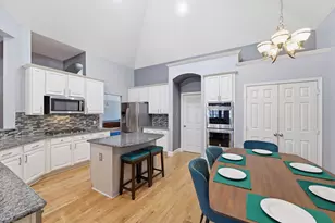 504 Saddleback Ln, Flower Mound, TX 75028 - Photo 8