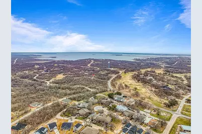 1214 Elm Court, Runaway Bay, TX 76426 - Photo 14