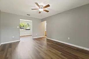 4862 Bedford Dr, Mesquite, TX 75150 - Photo 6
