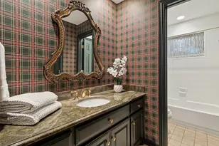 8648 Cherry Hill Dr, Dallas, TX 75243 - Photo 18