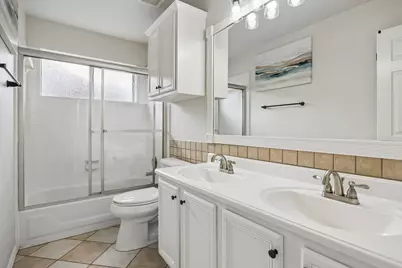 2121 Brentcove Drive, Grapevine, TX 76051 - Photo 20