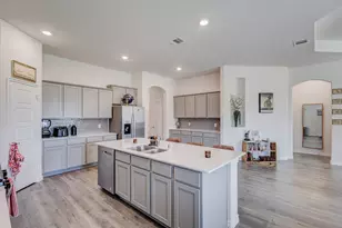 6993 Newby Ln, Garland, TX 75043 - Photo 14