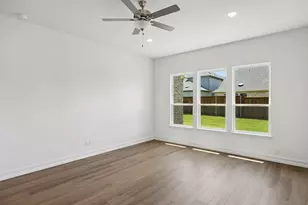 14409 McClint St, Pilot Point, TX 75009 - Photo 10