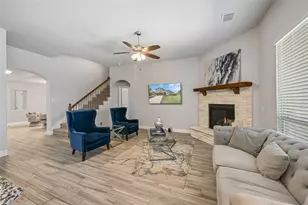 933 Vista Ln, DeSoto, TX 75115 - Photo 10
