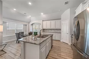 933 Vista Ln, DeSoto, TX 75115 - Photo 18